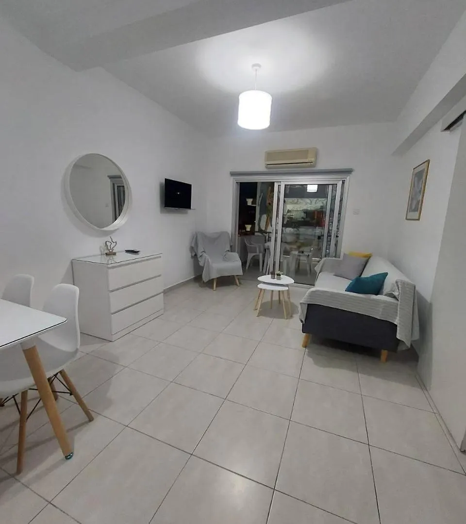 Downtown 2 Bedroom Larnaca Center Apartment